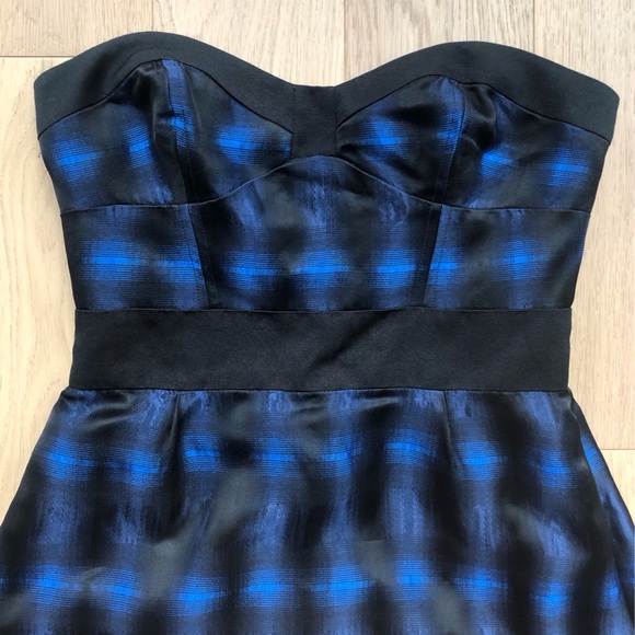 DVF Diane von Furstenberg “Little Ann” Blue Plaid Bustier Strapless Dress SZ 4 - Picture 8 of 17